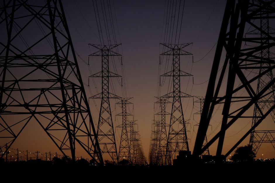 Consumo nacional de energia elétrica cresce 4,1% em 2021, diz CCEE